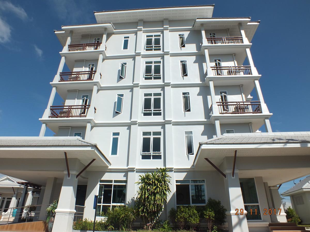 Sukkhamas Pirom Otel Nakhonratchasima Dış mekan fotoğraf